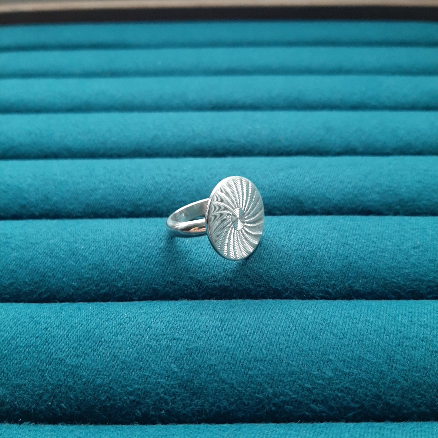 Swirl Ring - Large